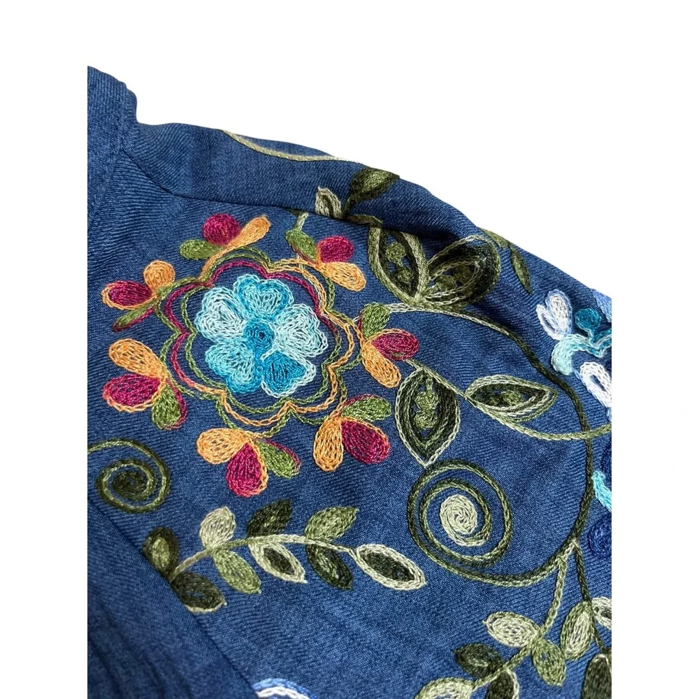 Olivia & Martin Womens 1X Blue Embroidered Floral Sequin Peasant Blouse Tie Neck - Picture 5 of 7